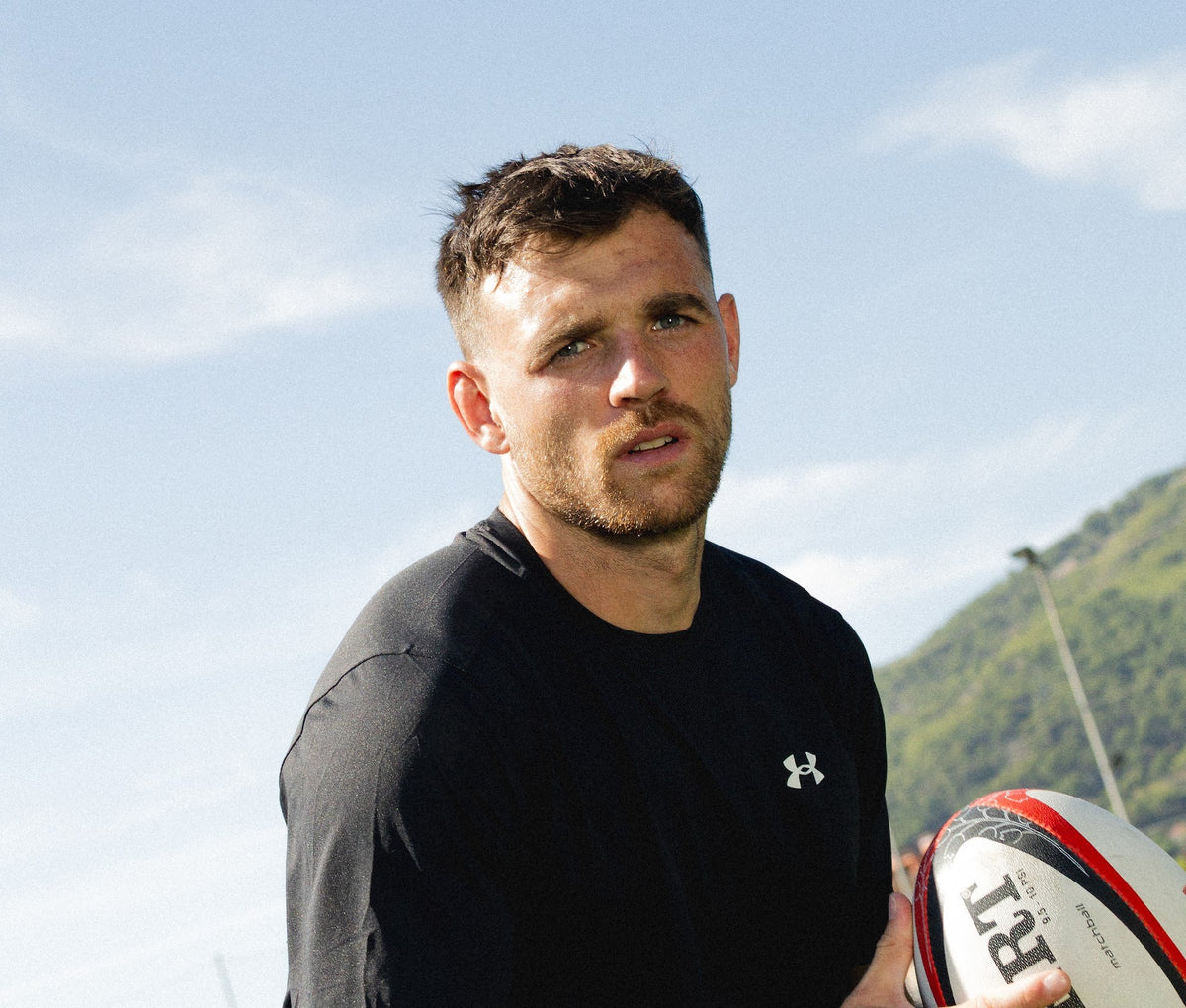 Ben White training with a rugby ball